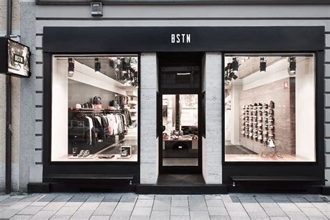 is bstn store legit.